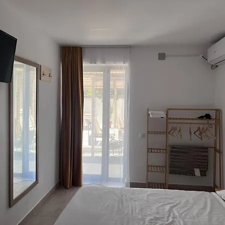 Pensiune Opera Vama Veche